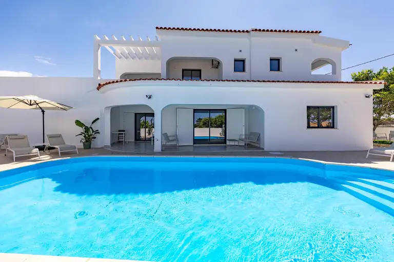 Exterior & jardim — Vivenda Vilhegas 1